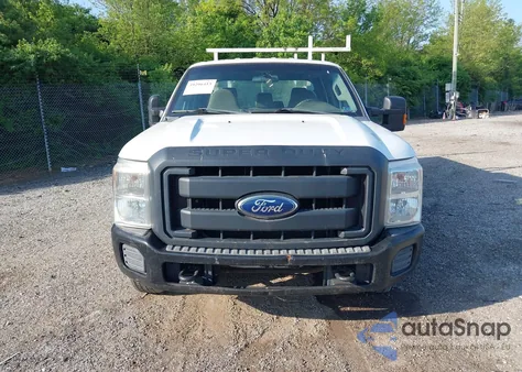 2013 Ford F-250 Xl z USA, uszkodzony, nr VIN 1FT7W2A68DEB46778